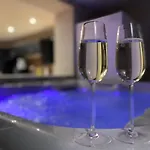 Un Moment Hors Du Temps - Jacuzzi - Billard -baby-foot- Parking - 167 Ruão