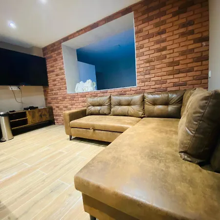 Un Moment Hors Du Temps - Jacuzzi - Sauna - Billard -baby-foot- Parking - 167 Appartement